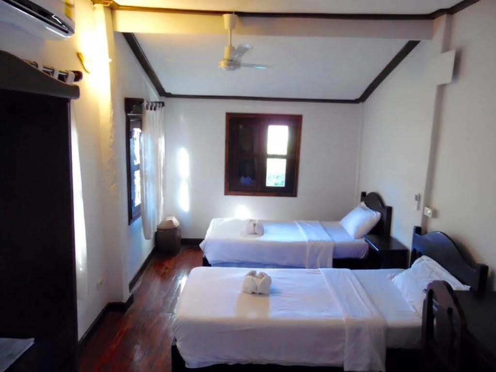Pakam Guesthouse ルアンパバーン エクステリア 写真