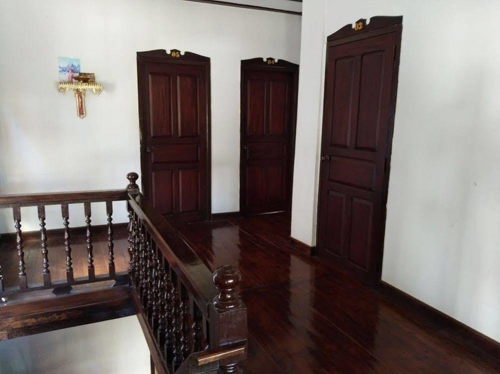 Pakam Guesthouse ルアンパバーン エクステリア 写真