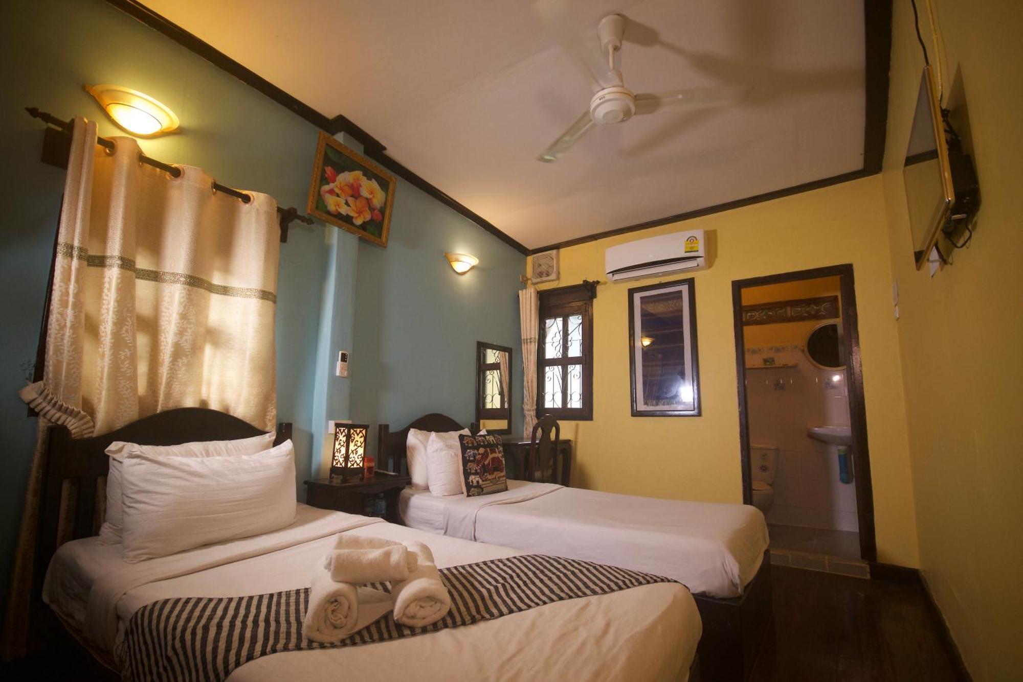 Pakam Guesthouse ルアンパバーン エクステリア 写真